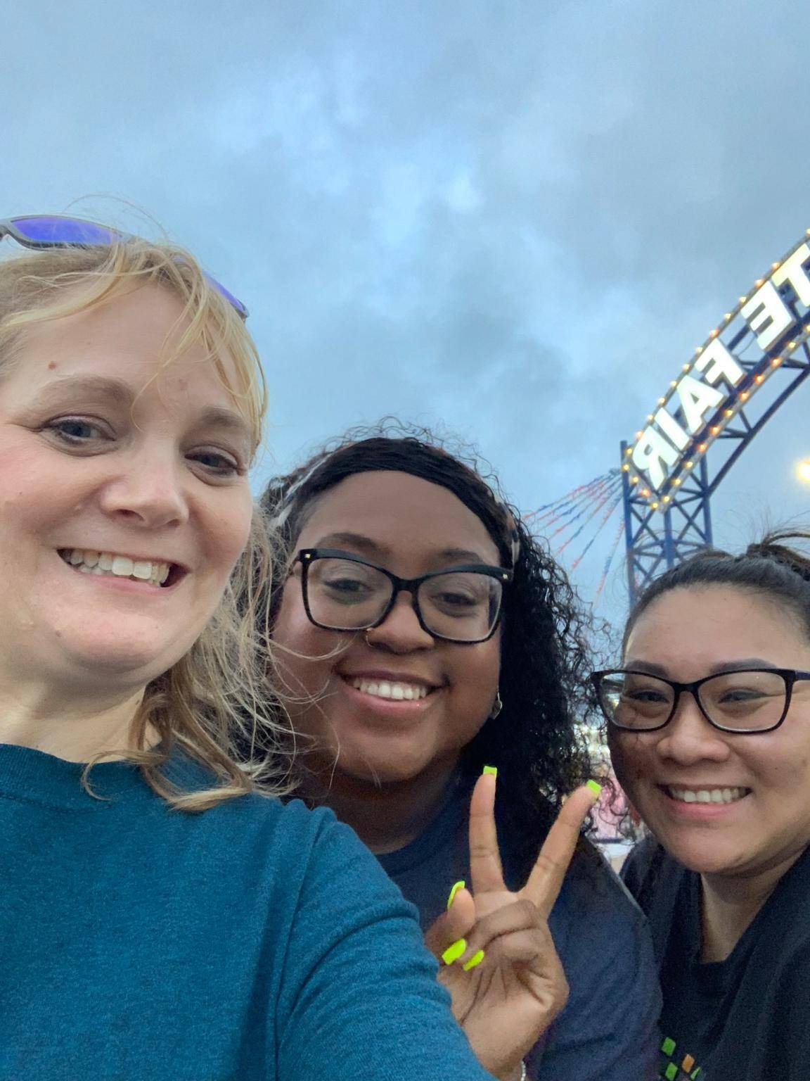 Carrie_Camree_Lili_Fair